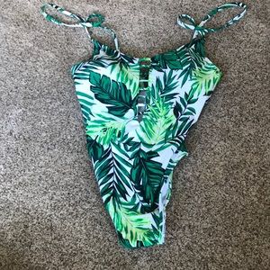 Palm leaf one piece